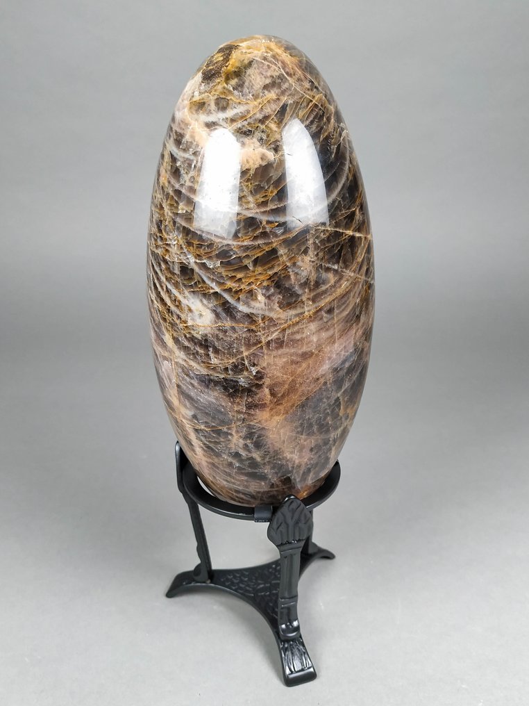 Amazing Microcline Lingam - Height: 18 cm - Width: 8.4 cm- 1.91 kg