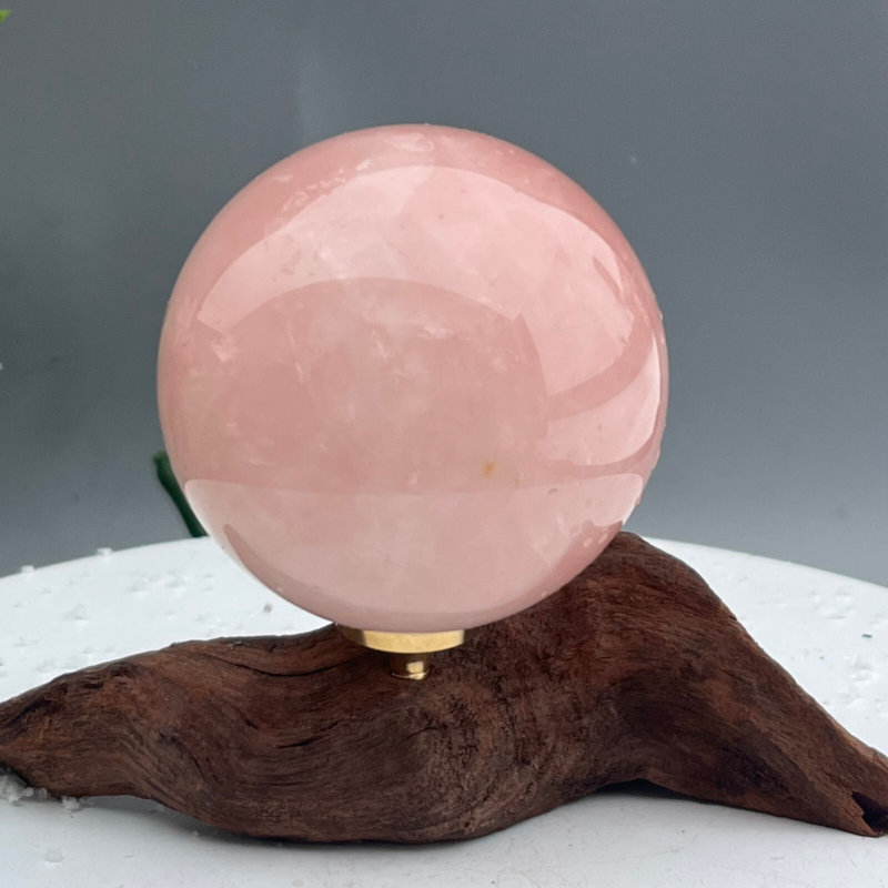 247g Natural powder crystal Ball Quartz Crystal Sphere Reiki Healing