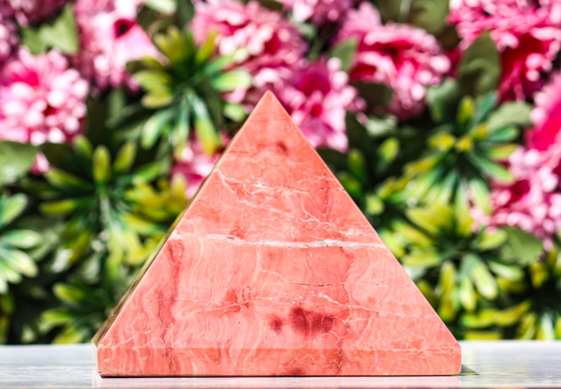 190MM Pink Bustamite Crystal Healing Chakra Energy Power Reiki Stone Pyramid
