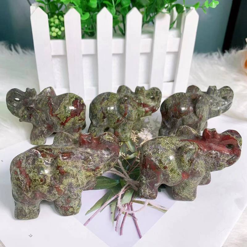 Natural Quartz Baby Elephant Stone Crystal Healing Carved Gemstone Animal Decor