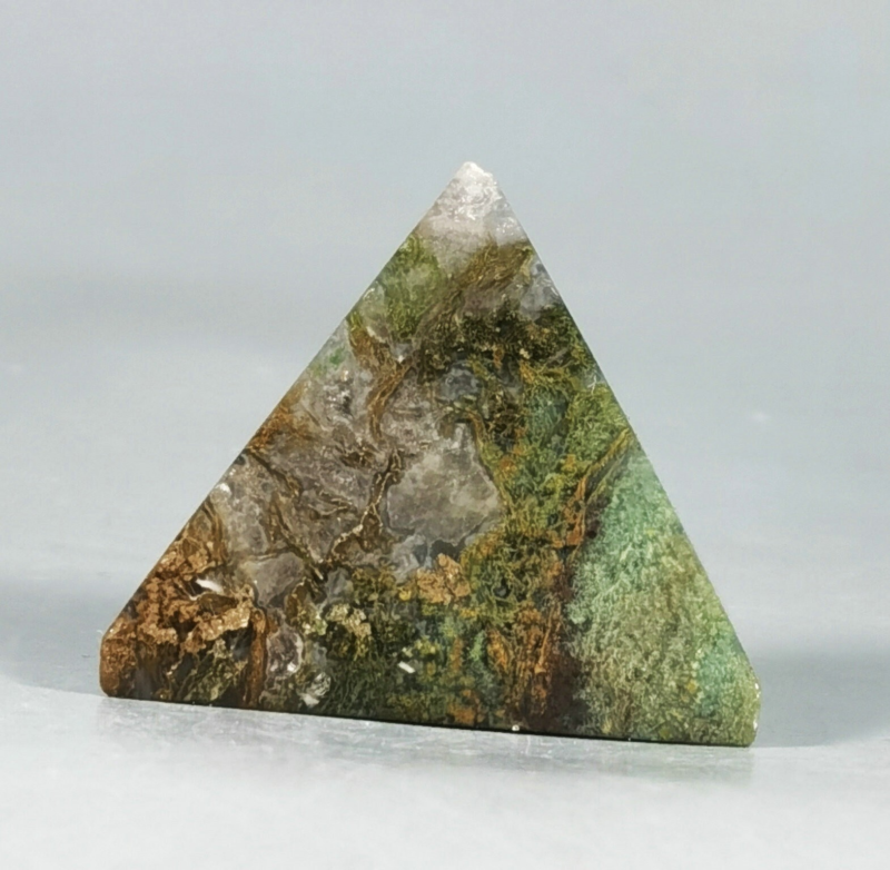 Original Natural Moss Agate Quartz Crystal Cave Crystal Pyramid Healing