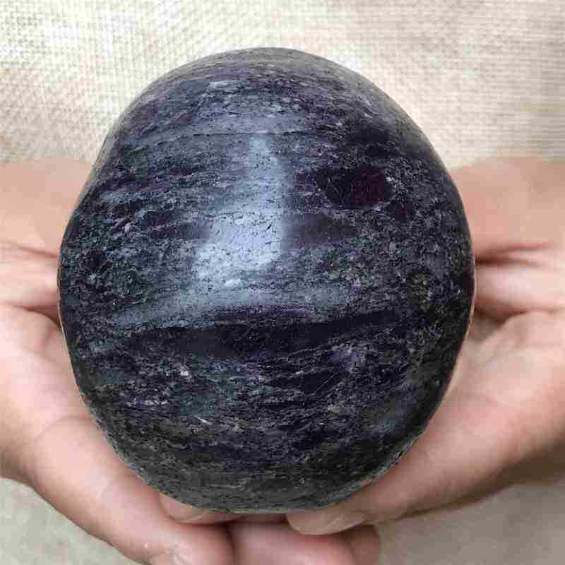 0.48kg Natural black jade quartz skull carved Quartz Crystal skull Healing