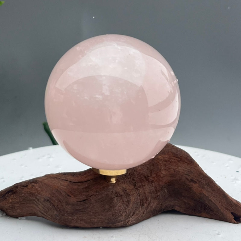 234g Natural powder crystal Ball Quartz Crystal Sphere Reiki Healing