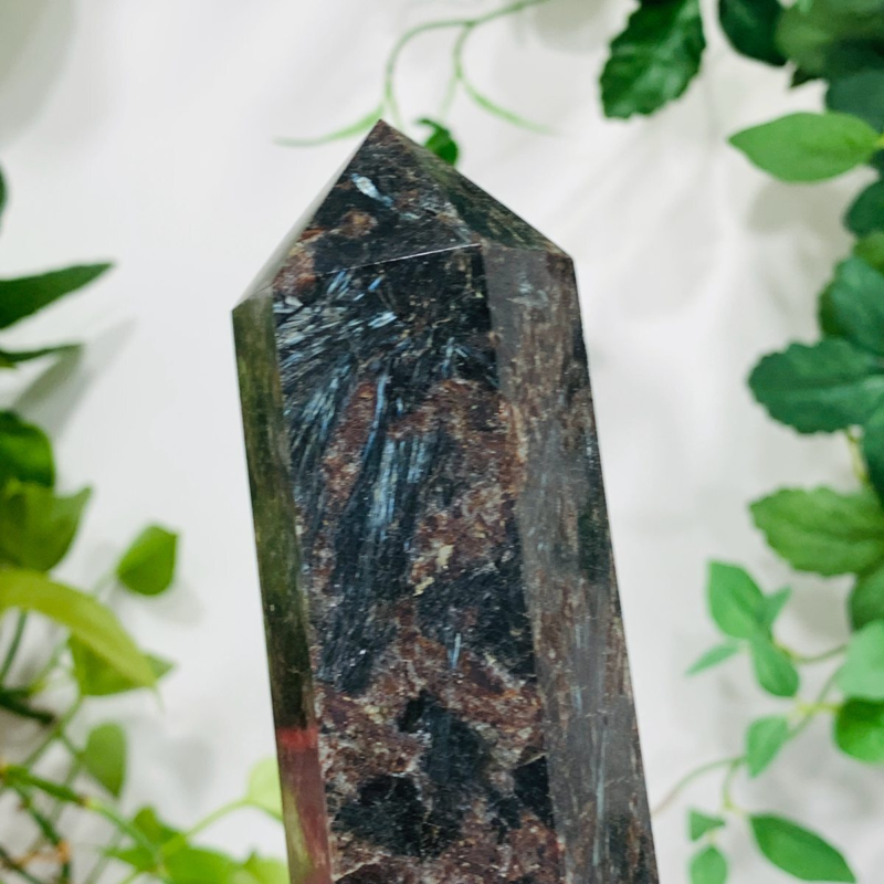 712g Natural Firework Stone Quartz Obelisk Crystal Wand Point Tower Healing