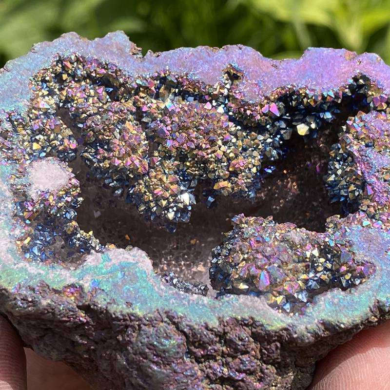 200g Electroplating color Natural Crystal Agate cave ornaments crystal cluster q