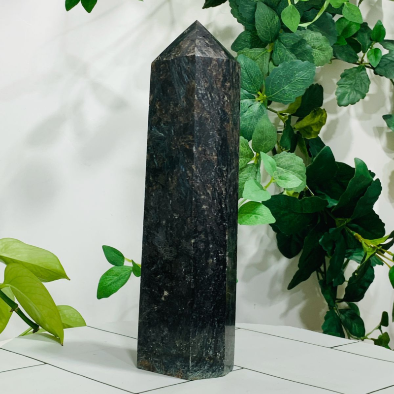 1338g Natural Firework Stone Quartz Obelisk Crystal Wand Point Tower Healing