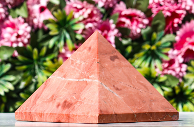 190MM Pink Bustamite Crystal Healing Chakra Energy Power Reiki Stone Pyramid