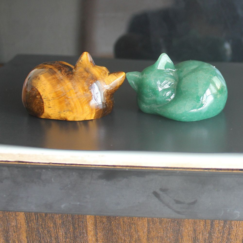 Carved crystal gemstone crystal sleeping cat figurine animal statue decor 2''