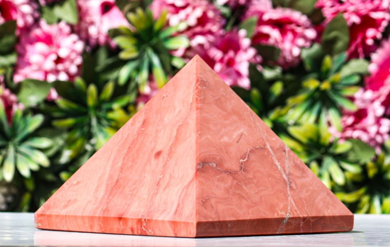 190MM Pink Bustamite Crystal Healing Chakra Energy Power Reiki Stone Pyramid