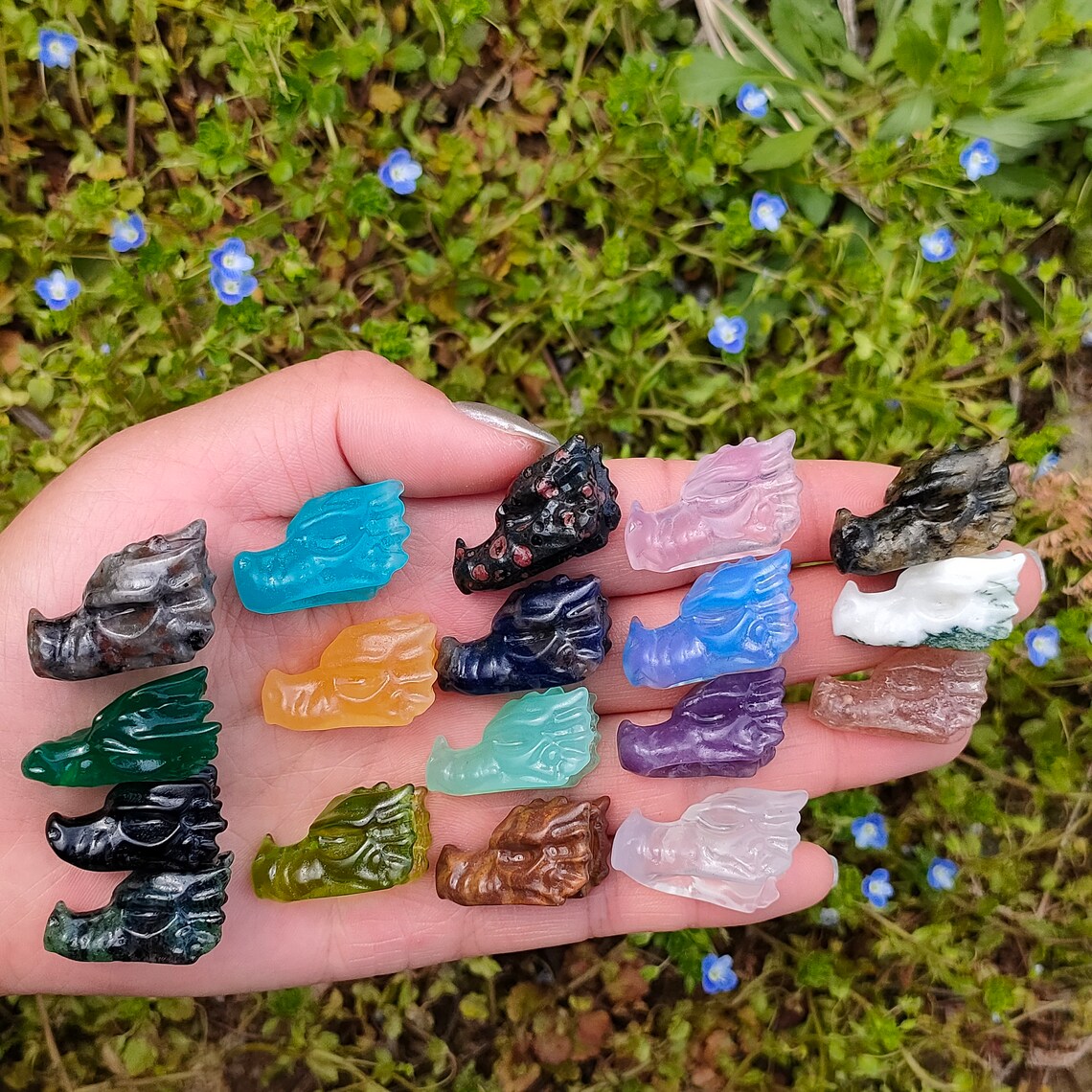 18PCS mezcla natural cabeza de dragón de cuarzo, dragón de cristal de cuarzo, mini cabeza de dragón, regalos de cristal, animal de cristal, decoración del hogar, curación de Reiki