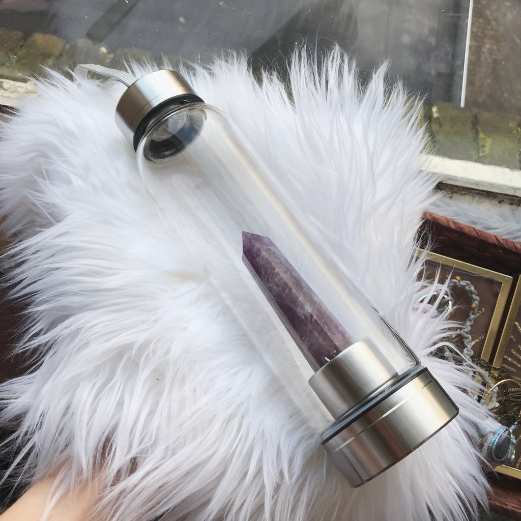 Stable magnetic field crystal cup