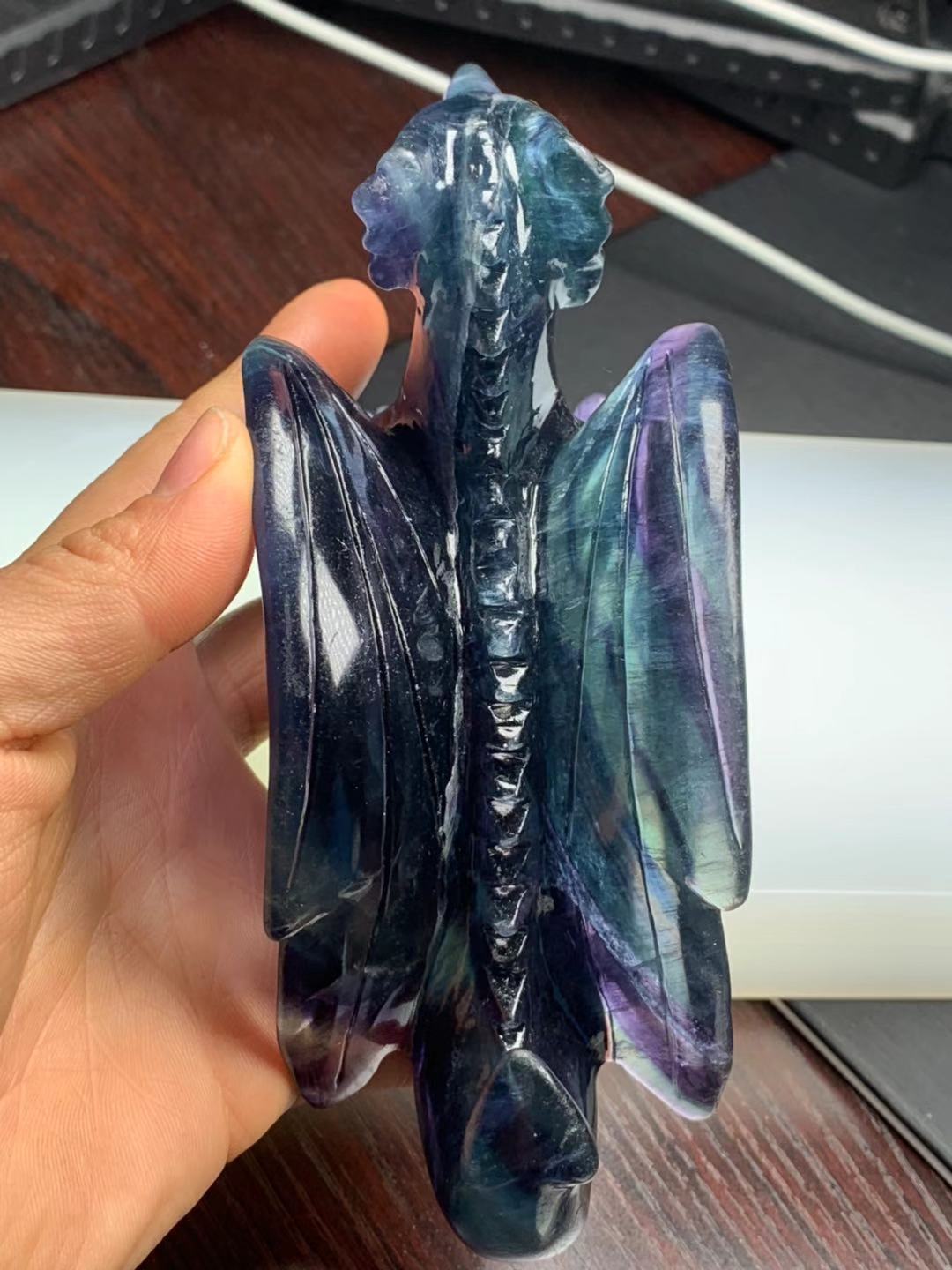 Vibrante XL Dragón de Cristal de Fluorita Púrpura - Dragón de Cristal, Talla de Dragón, Criatura Mítica