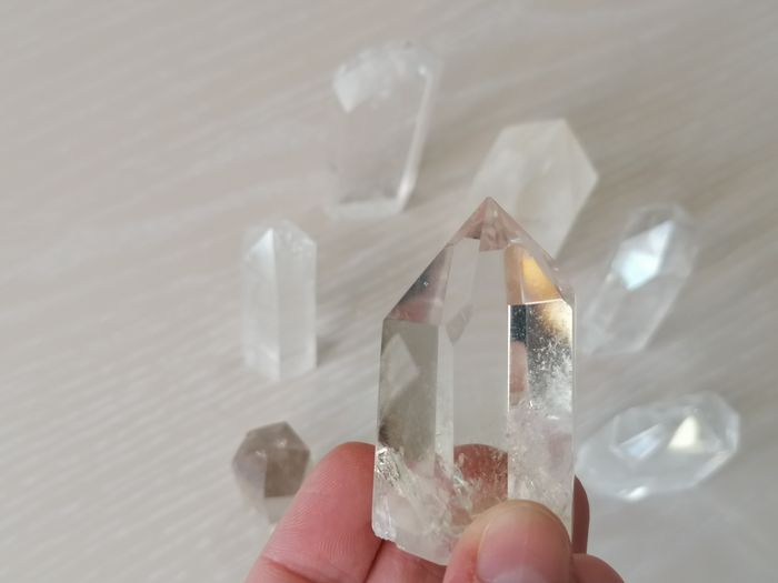 White crystal tip