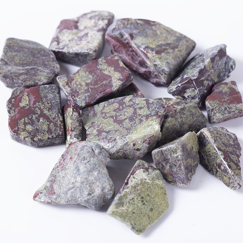 Planeta de sangre de piedras preciosas naturales de calidad