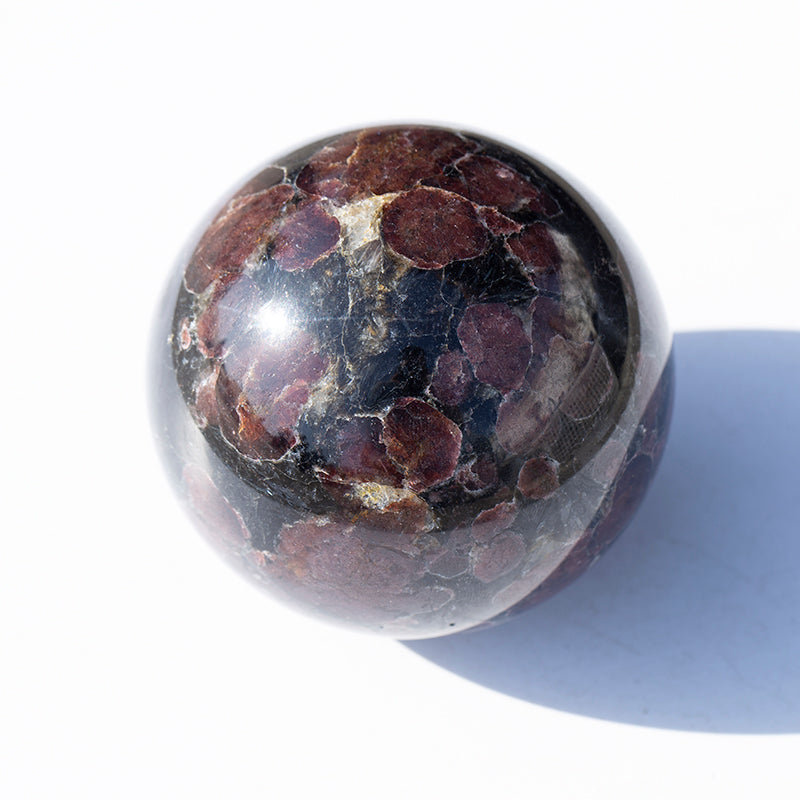 Bola de cristal granate de pulido de piedra natural hecha en casa de alta calidad al por mayor para decoración