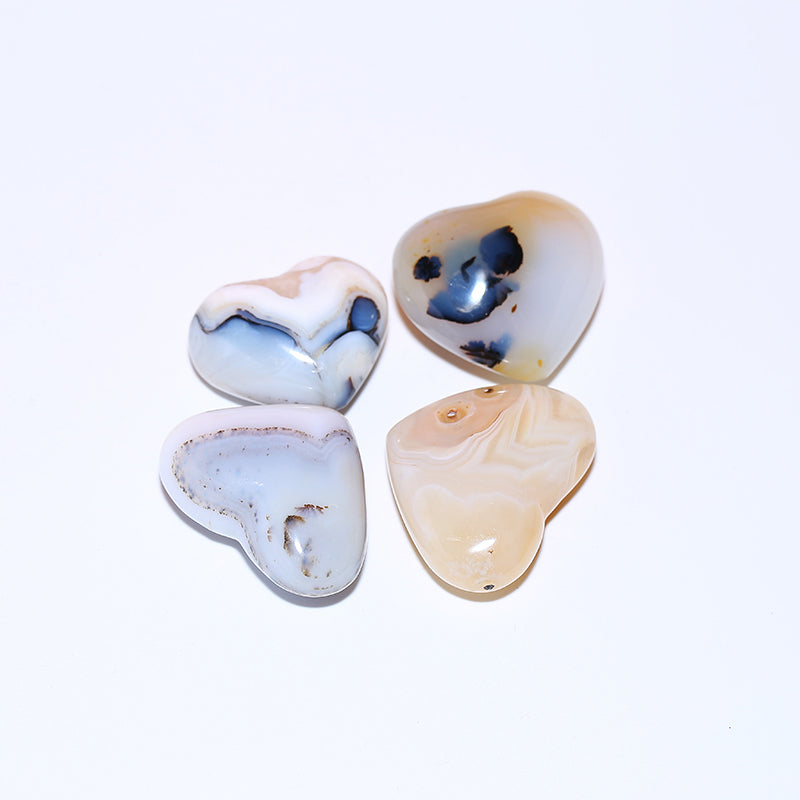 Heart-shaped aquatic agate