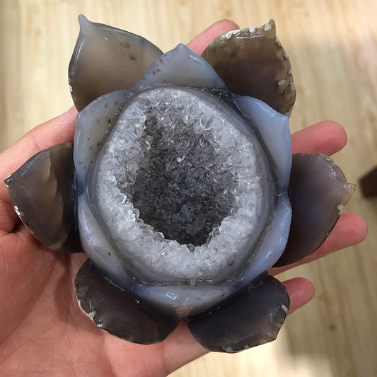 Venta al por mayor de loto de geoda de ágata de cristal tallado Natural disponible para decoración