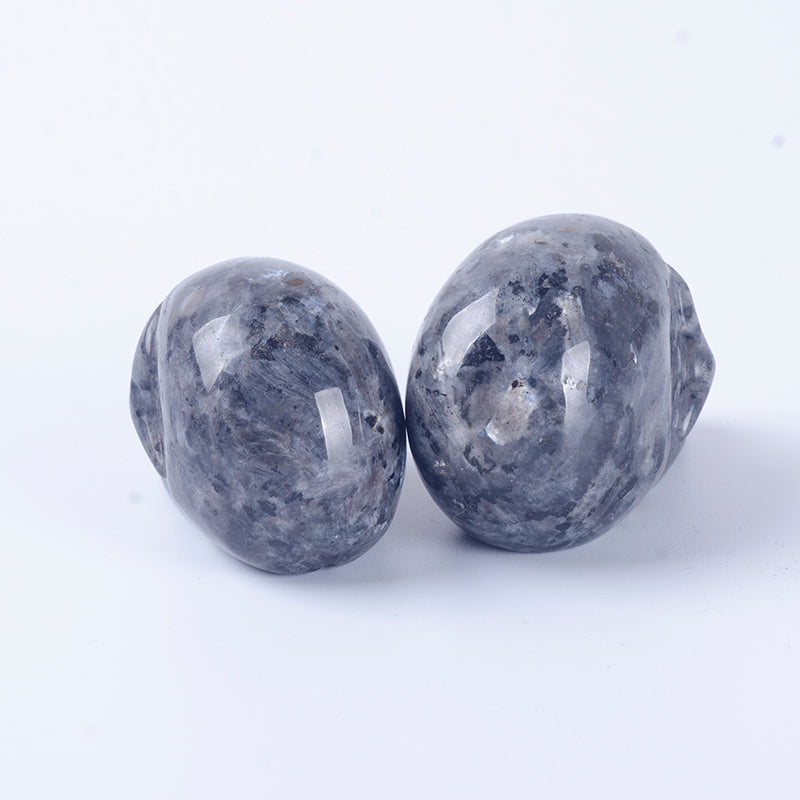 Natural flasher stone crystal skull carving silver gray