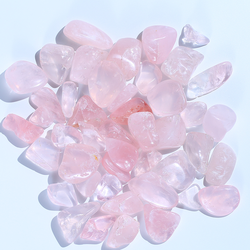 Natural gem rose quartz gravel stone