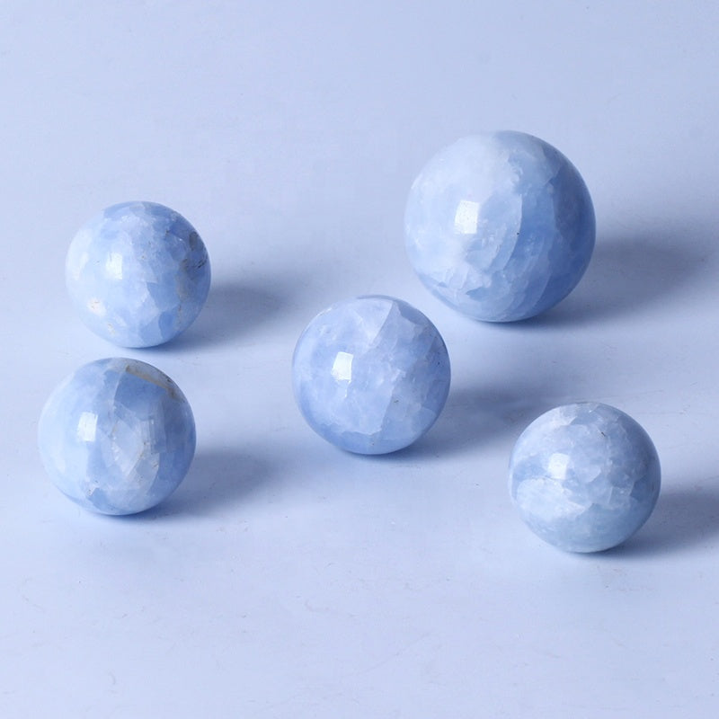 Bola de cristal curativa Natural, artesanía de cristal con esfera de calcita azul pulida de alta calidad para decoración del hogar