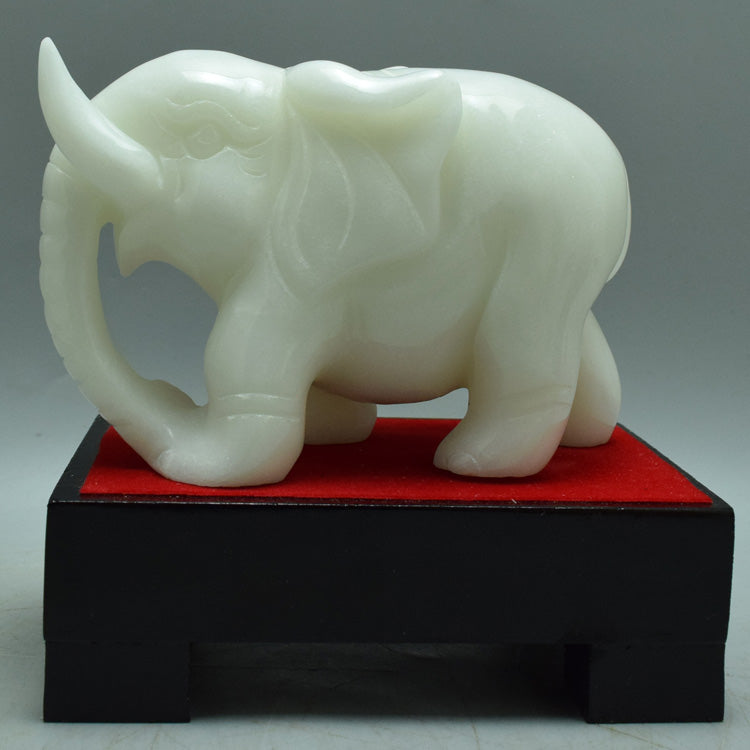 Oriental natural jade elephant ornaments Liaoning Xiuyan Jade carving towards success jade porch Feng Shui fortune jade ware