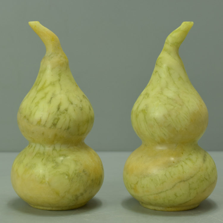 Oriental jade ornament natural jade gourd ornament