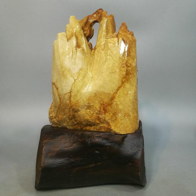 Oriental natural jade ornaments hand carved Liaoning Xiuyan Zhaocai living room office clothes