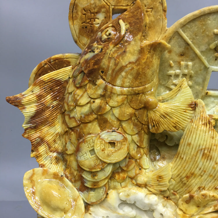 Oriental natural jade ornaments hand carved Liaoning Xiuyan Zhaocai living room office clothes