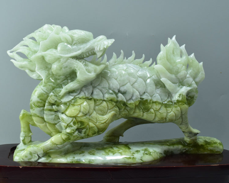 Oriental jade ornaments natural jade Unicorn ornaments Liaoning Xiuyan Jade Unicorn presents longevity