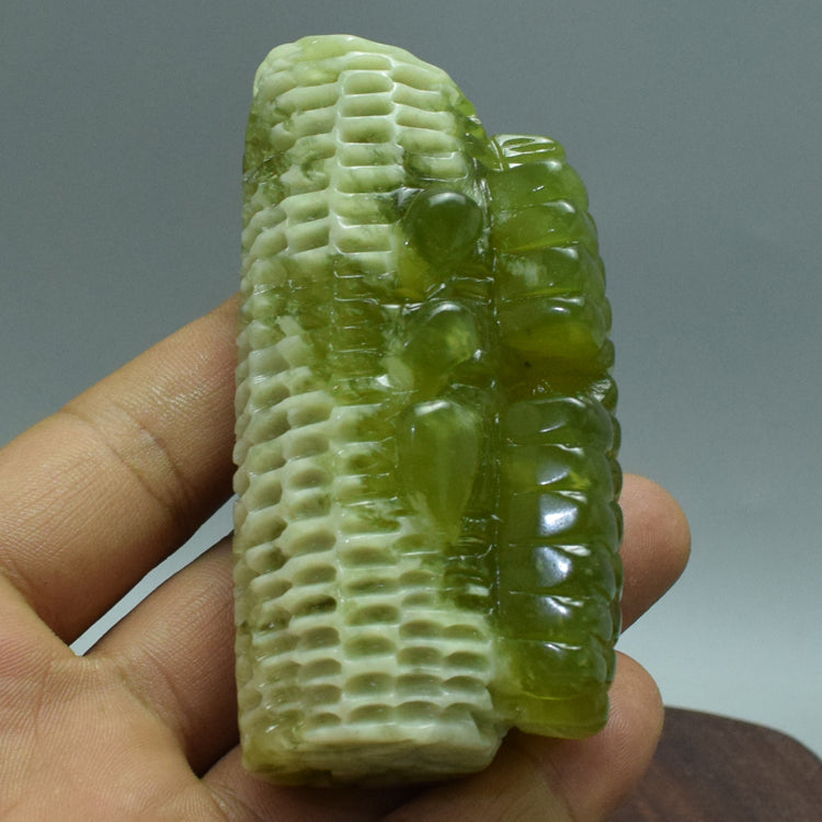 Oriental Xiuyan Jade handle natural boutique Liaoning Xiuyan flower jade bud rice carving collection