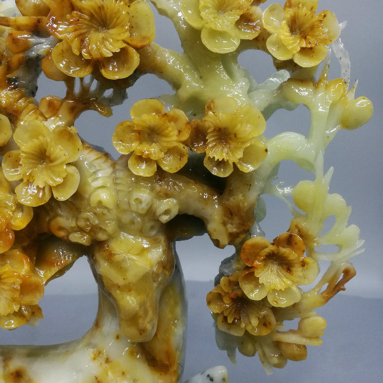 Oriental natural Xiuyu Sika Deer ornaments, hand carved, Liaoning Xiuyan Zhaocai living room office clothes