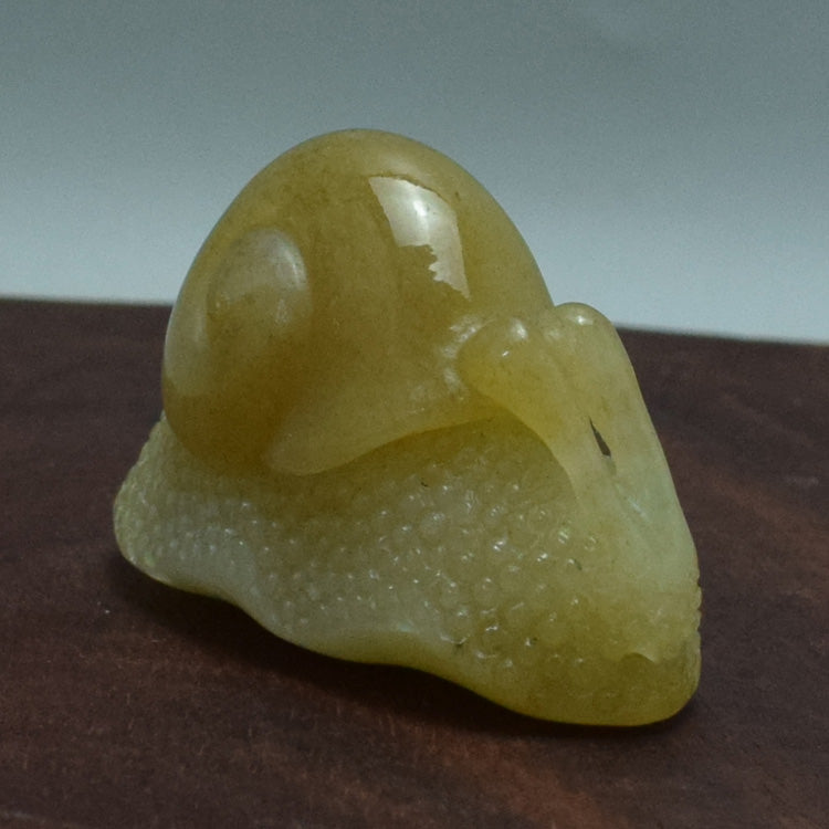 Oriental natural Xiuyan yellow white jade snail pendant Liaoning Xiuyan Jade Pendant Hand Carved