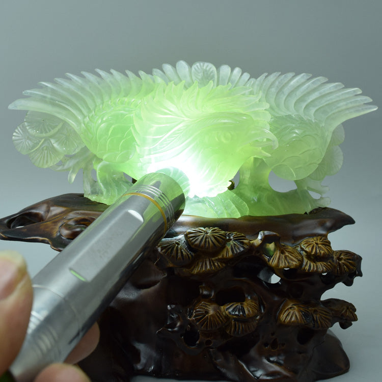 Oriental jade ornaments natural boutique Liaoning Xiuyan Jade Eagle carving jewelry original stone porch Feng Shui craft jade