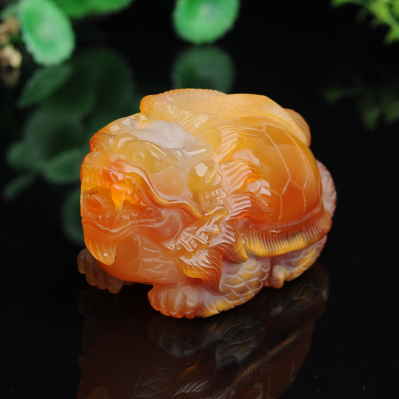 Oriental chalcedony hand playing with carved dragon hand playing with jade hand playing pieces