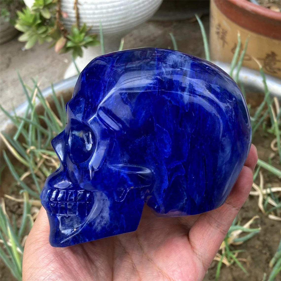 1PC 4"+ Hand Blue Melting stone Skull,Quartz Melting Crystal Skull Carved ,Home Decoration,Mineral Specimen,Crystal Reiki Healing Gifts