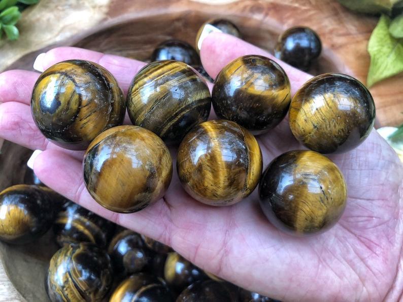 High quality crystal ball natural tiger eye round