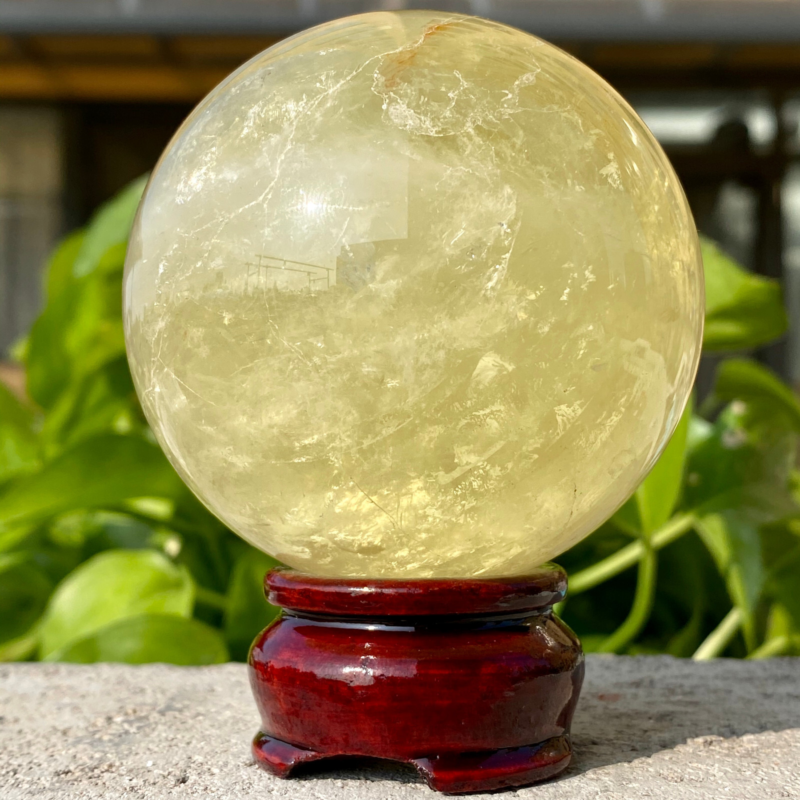 483G Natural yellow crystal quartz ball crystal ball sphere healing