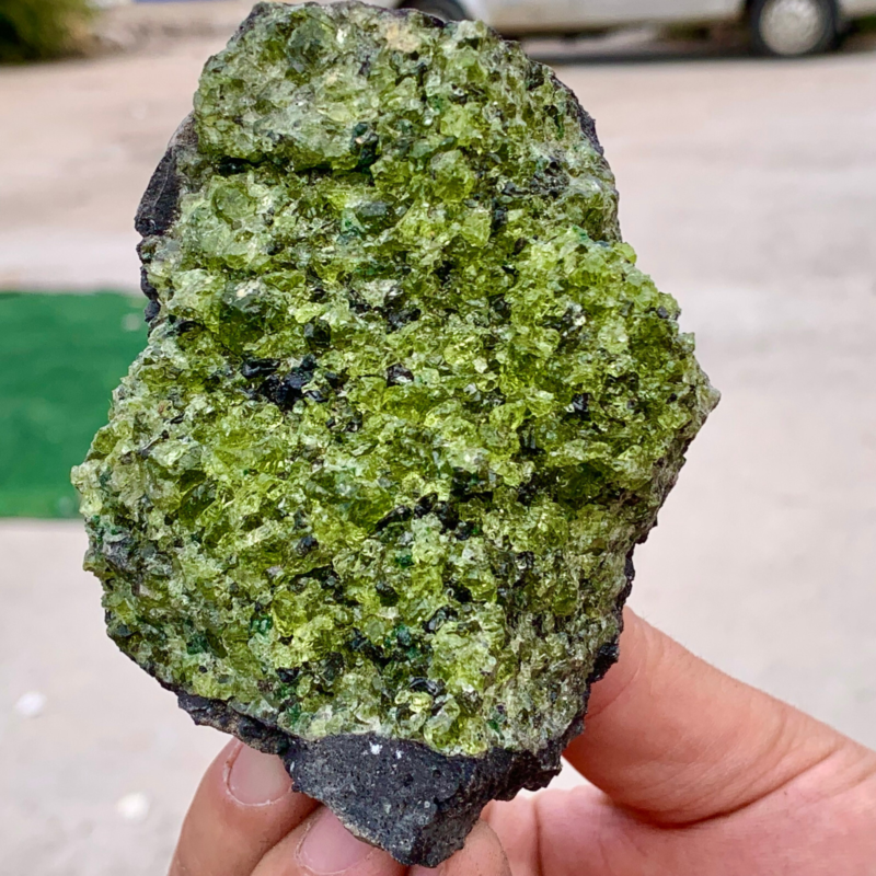 383G Natural and rare beautiful museum grade olive green olivine crystal