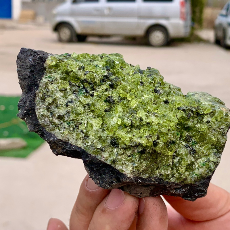 383G Natural and rare beautiful museum grade olive green olivine crystal