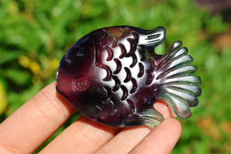 2.4+" Carved Natural Rainbow Fluorite Fish Reiki Crystal Skull Crystal Gifts 1PC