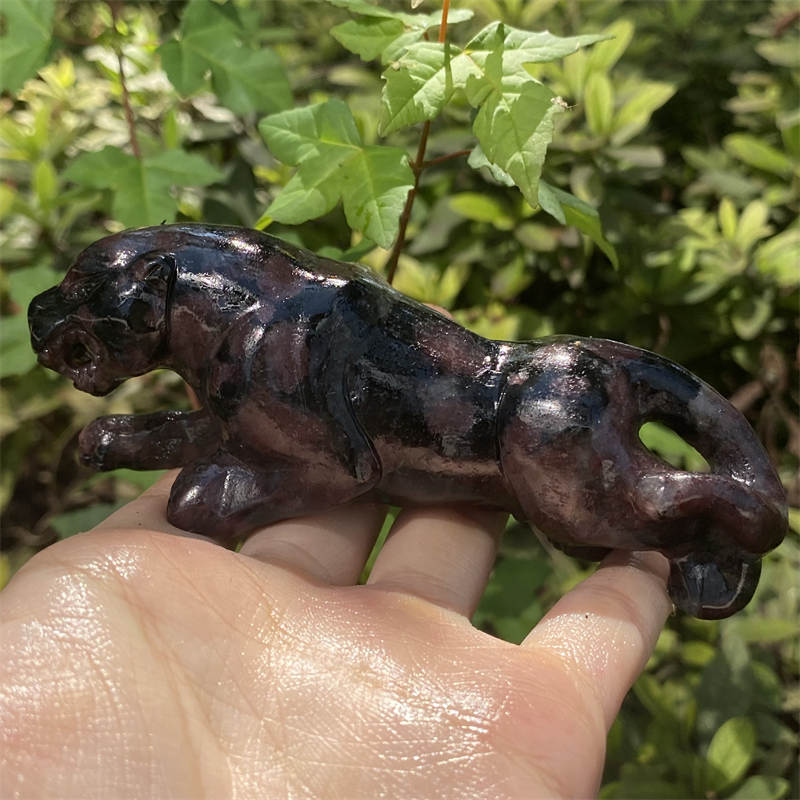 1pc Natural garnet leopard skull hand carved Quartz Crystal skull Reiki Healing