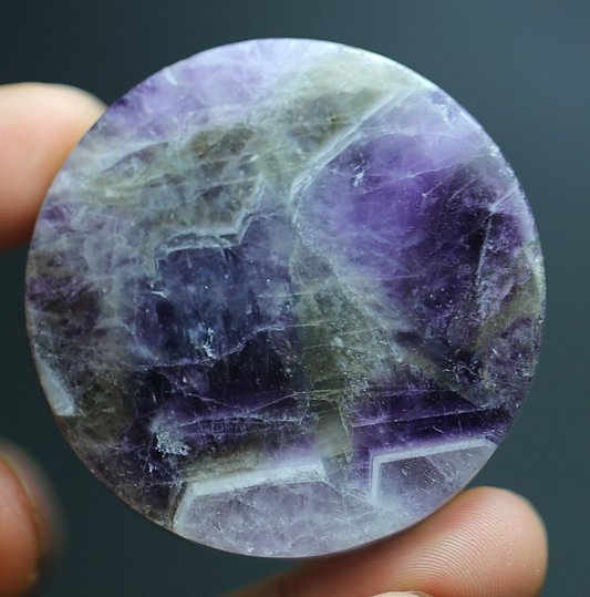 226Ct Natural Purple Crystal Amethyst "pyramid" Quartz Pendant Polished