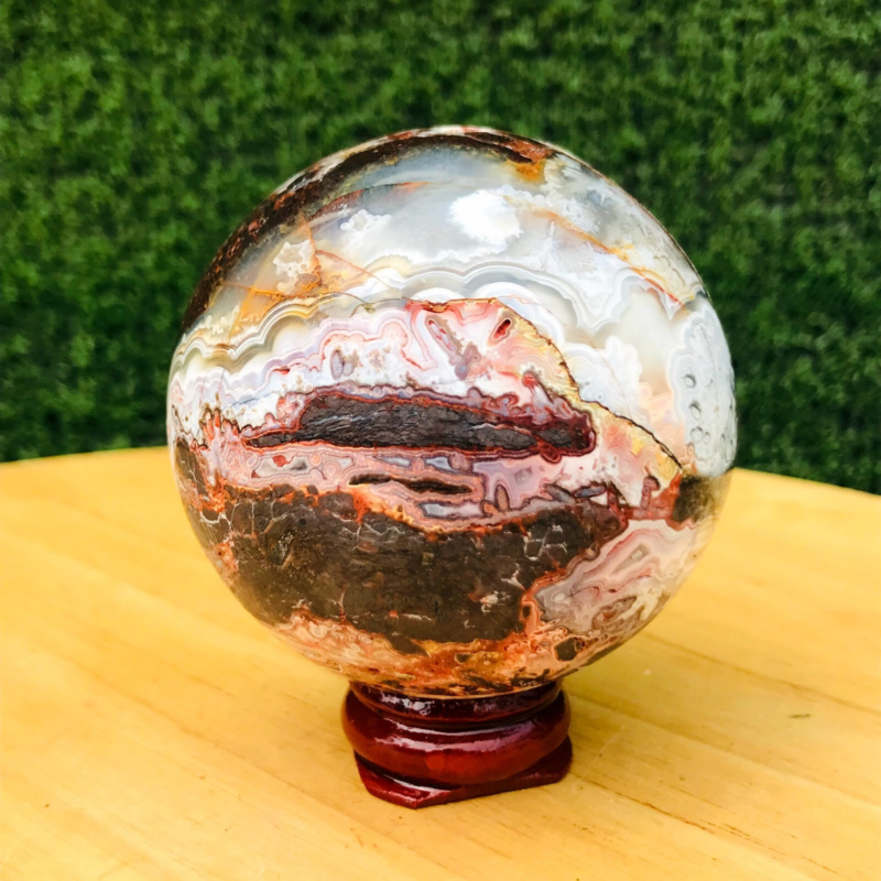 249GNatural Mexican Quartz Ball Crystal Ball Mineral Specimen Repair