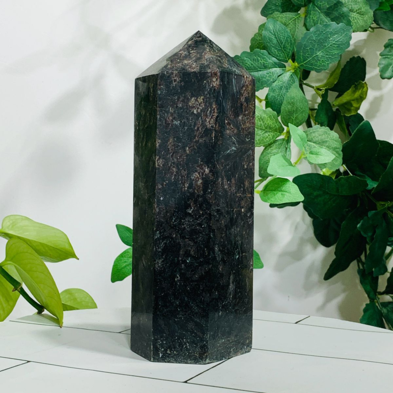 1758g Natural Firework Stone Quartz Obelisk Crystal Wand Point Tower Healing