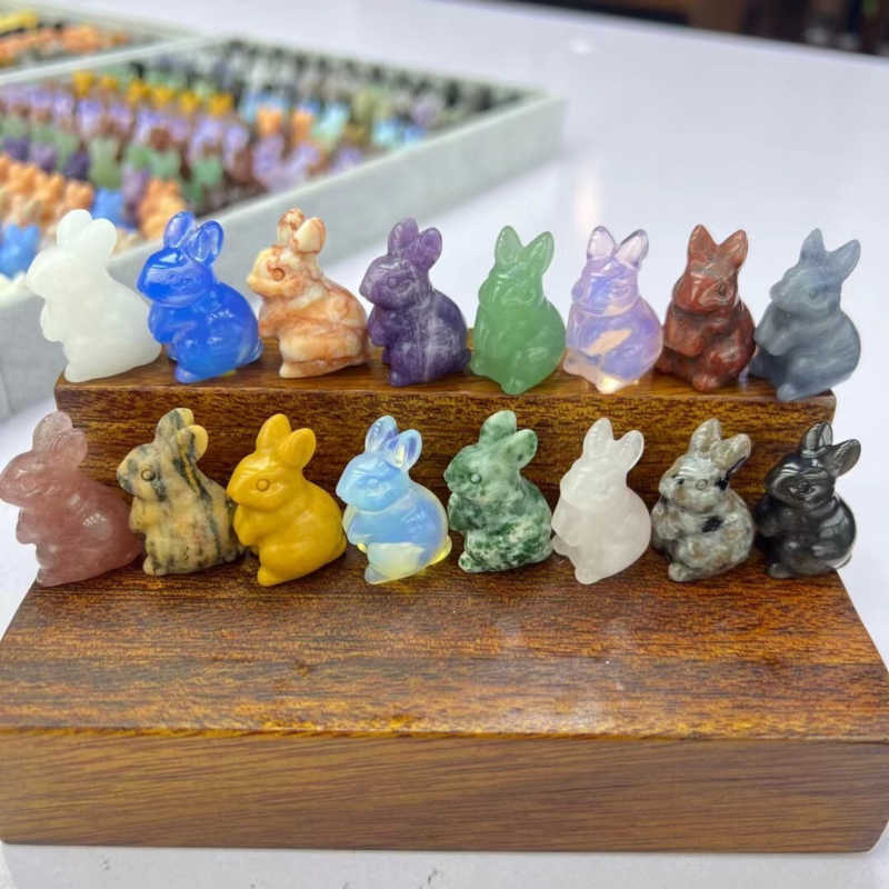 50pcs Natural Mini Mix quartz crystal carved Rabbit skull Reiki random