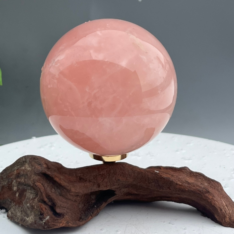 247g Natural powder crystal Ball Quartz Crystal Sphere Reiki Healing