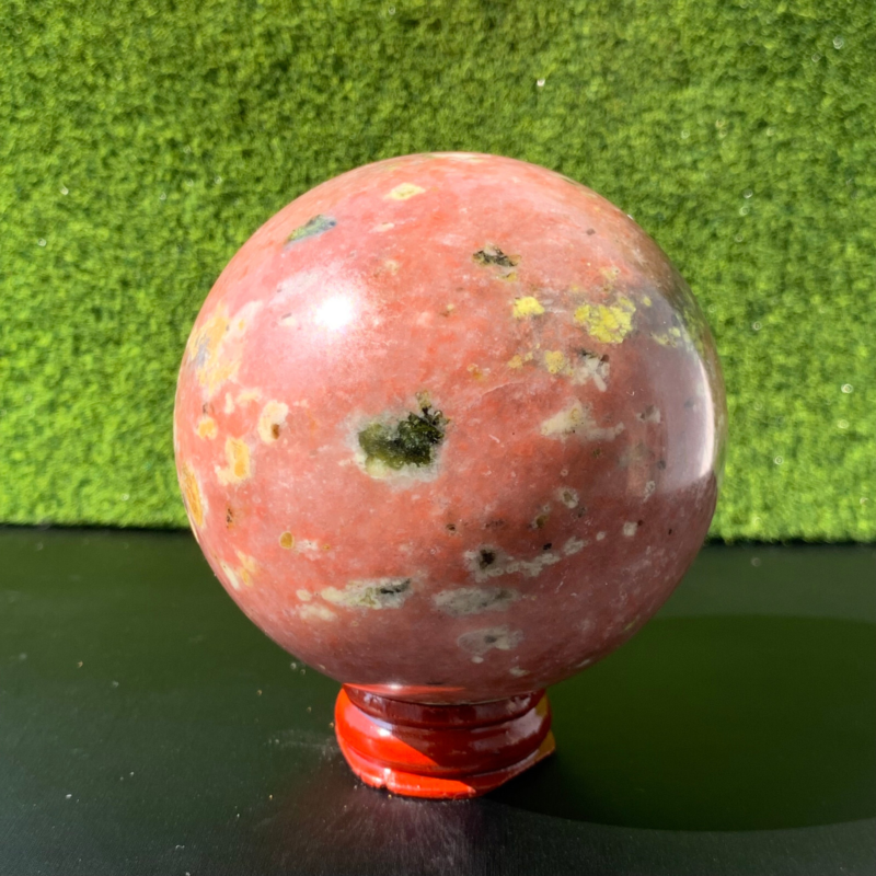 512GNatural Peach Blossom Tourmaline Quartz Ball Crystal Ball Reiki Repair