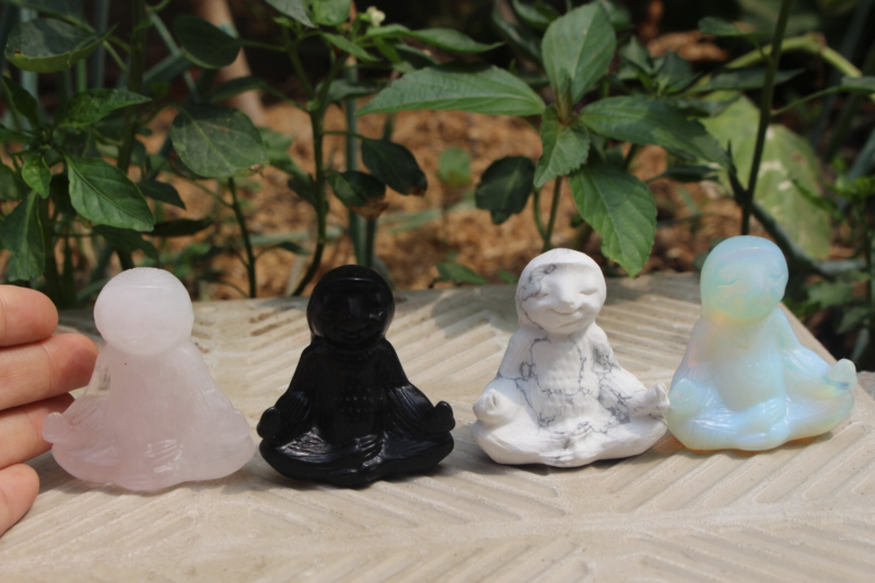 4pcs 50mm natural many kinds of materials quartz  carving sloth