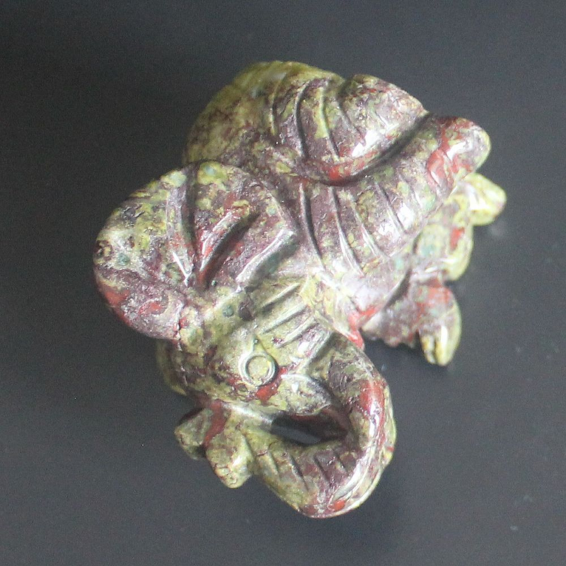 Carved gemstone crystal sitting elephant figurine animal carving home decor 2&apos;&apos;