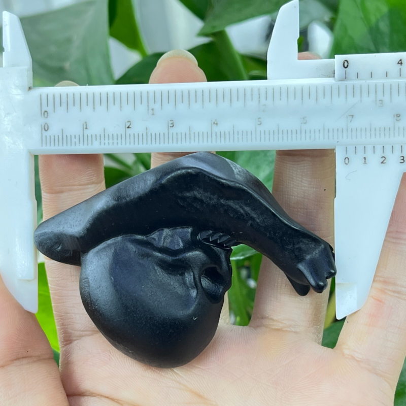 1pc Natural obsidian snail skull carved quartz crystal animal skull Reiki 2"+